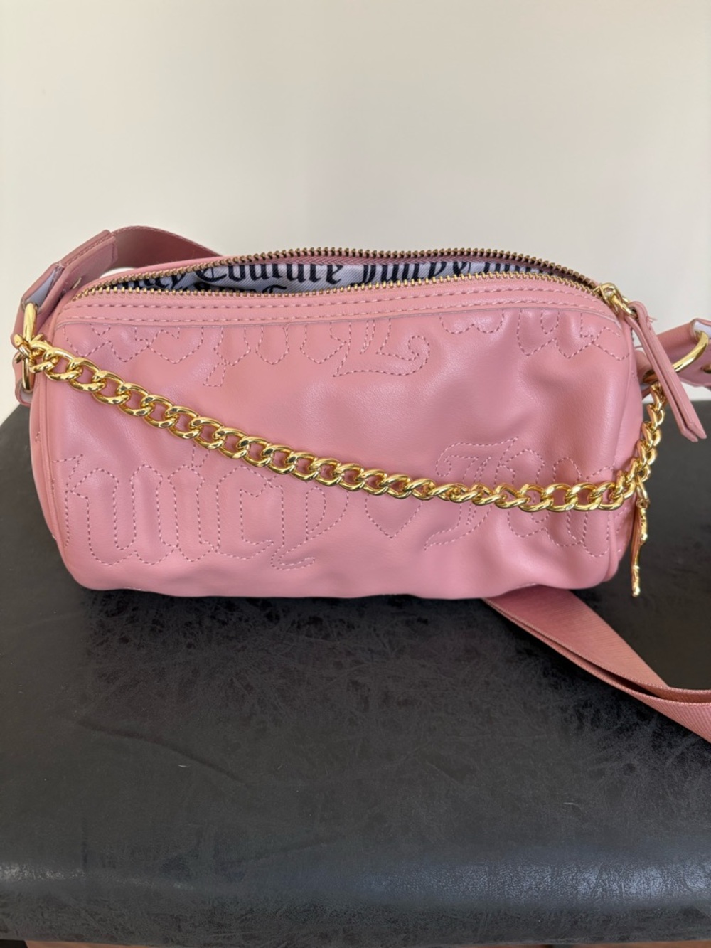 Juicy Couture - Pink Crossbody Bag with Gold Chain